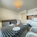 Avec Terrasse Spacieuse Et Parking A - Fr-1-338-147 *