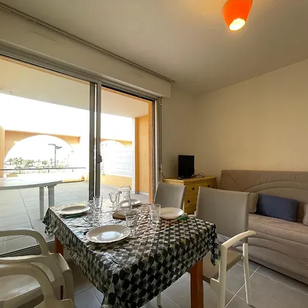 Avec Terrasse Spacieuse Et Parking A - Fr-1-338-147 Lejlighed *